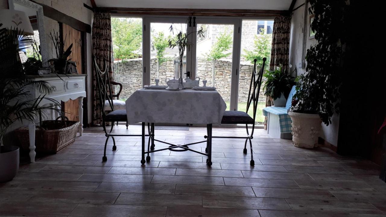 Bed and Breakfast The Byre North End Farm Ashton Keynes Exterior foto