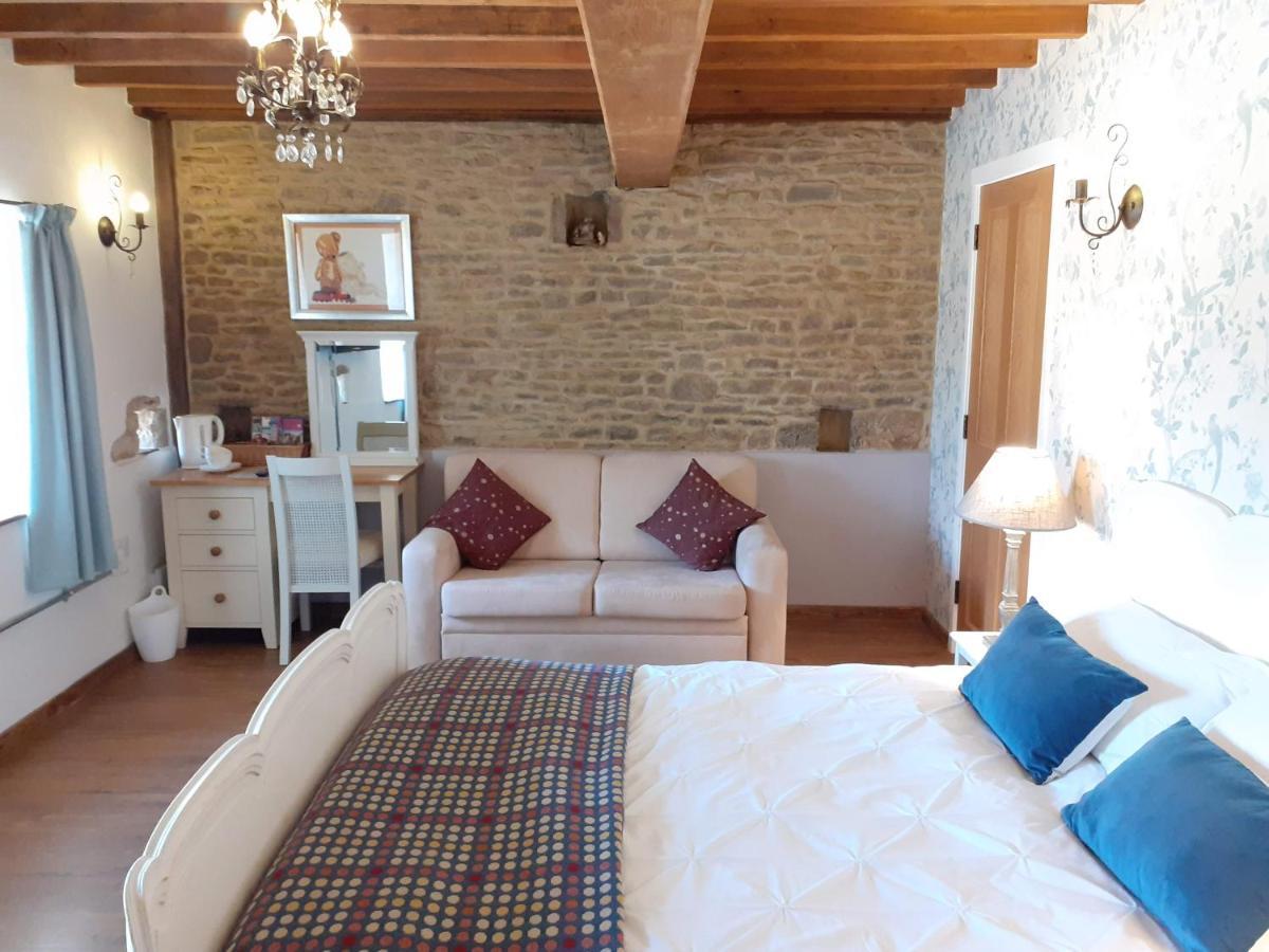 Bed and Breakfast The Byre North End Farm Ashton Keynes Exterior foto